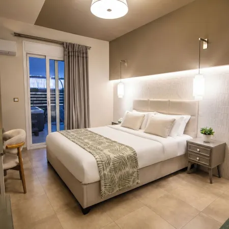 Elle Rooms & Suites