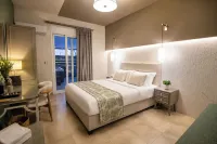 Elle Rooms & Suites