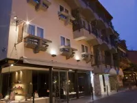 Hotel Mavino Hotel in zona Centro Storico