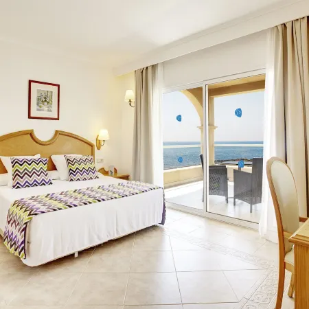 Grupotel Santa Eulària & Spa - Adults Only