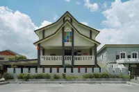 M S Hotel, Tengku Kelana KTM Klang