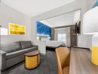 Comfort Suites North - Parkering