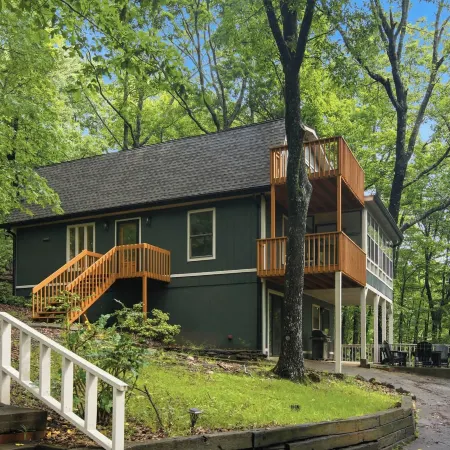 Sharp Top Mountain Retreat