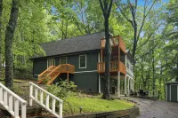 Sharp Top Mountain Retreat - 3-Star