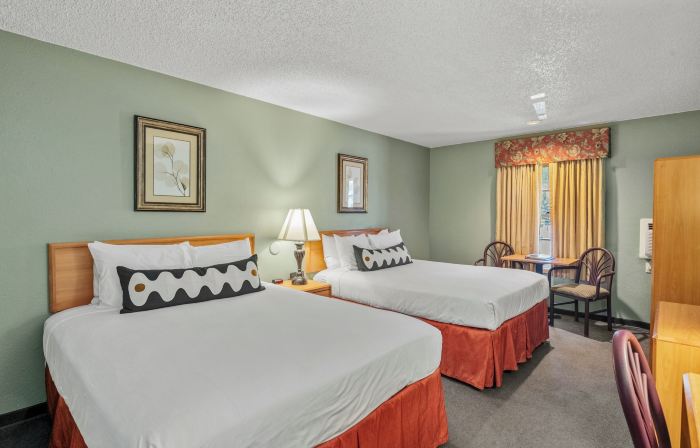Old Town Inn
