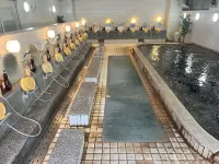 Hotel Crown Hills Oita - parkir
