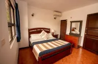 Hotel Rivera Plaza - Cho phép mang theo thú cưng