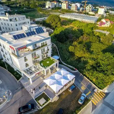 Hotel Olivier Hotels near Žnjan City Beach