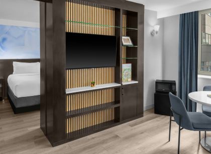 Four Points by Sheraton New York Downtown
