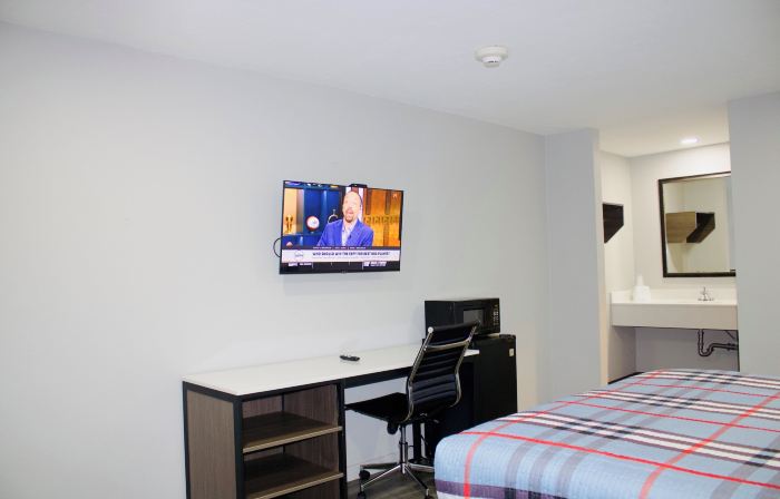 HomeStay Inn & Suites