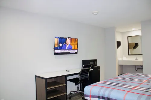 HomeStay Inn & Suites - 2-Star