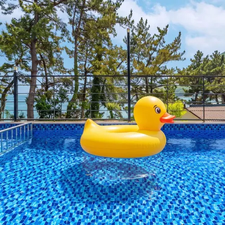 Yeosu Sea&Blue Family Pension