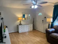 Nature Coast Inn and Cottages - 3-Star