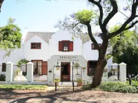 Brooklyn Guesthouses Hotels near Austrian Embassy