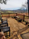 Mountain view cabin, fully remodeled, huge screen in porch with panoramic view. - Vuoristonäköala