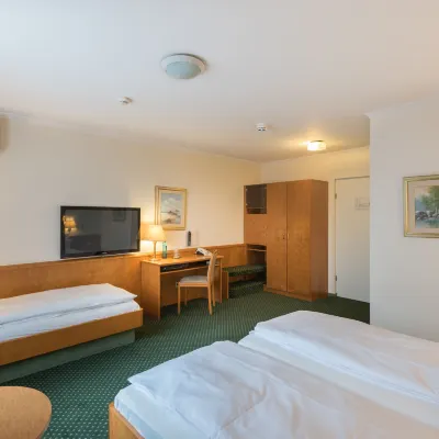 Hotel Belmont Classic Hotel dekat Beethoven Hall