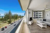 Hi Ho Beach Apartments on Broadbeach - Ocean View