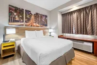 Days Inn by Wyndham Near Kansas Speedway - 2-Star