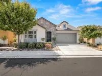 Clovis House, Sleeps 10, Hammock, Covered Patio, Game Table - 3-Star