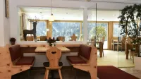Hotel Garni Panorama - breakfast