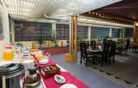 La Maison Boutique Hotel - Breakfast