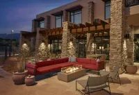 The Eddy Hotel Tucson, Tapestry Collection by Hilton - balcony