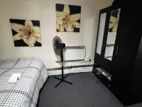 Humucare Place Studio Near Aston Villa Football Hotels near محطة ويتون