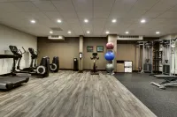 DoubleTree by Hilton Mt. Vernon - Gym