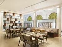 Taj Mahal Lucknow - breakfast