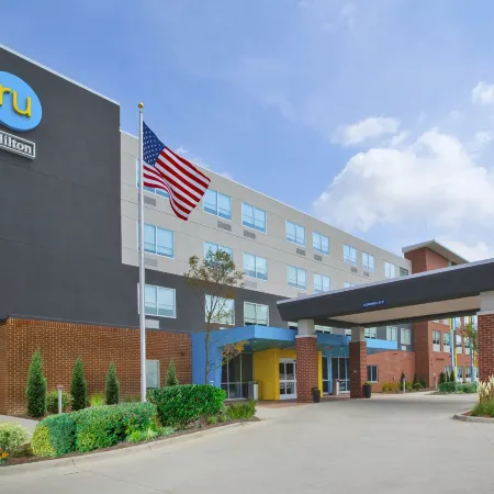Tru by Hilton Jackson, MI