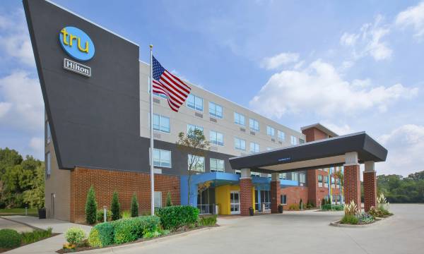 Tru by Hilton Jackson, MI