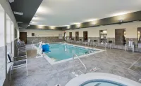 Homewood Suites by Hilton Topeka - Pools