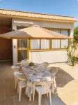 2 minutes from the sea and all services. 9 minutes by car from the airport - 2-Star