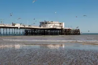 Coral Haven With Parking | By My Getaways - 2-Star