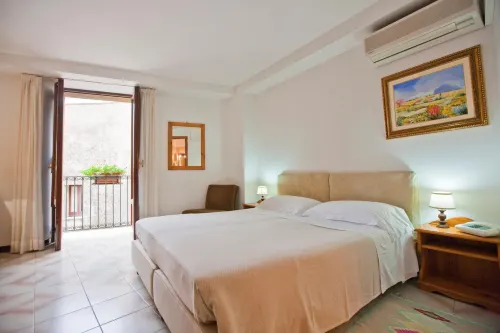 Hotel Moderno - 3-Star