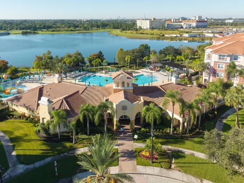 Amazing 4BR at Vista Cay With Gorgeous Lake View - Wifi