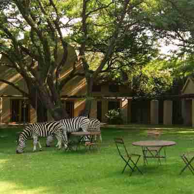 Ekudeni Exclusive Country Venue Hotel Exterior