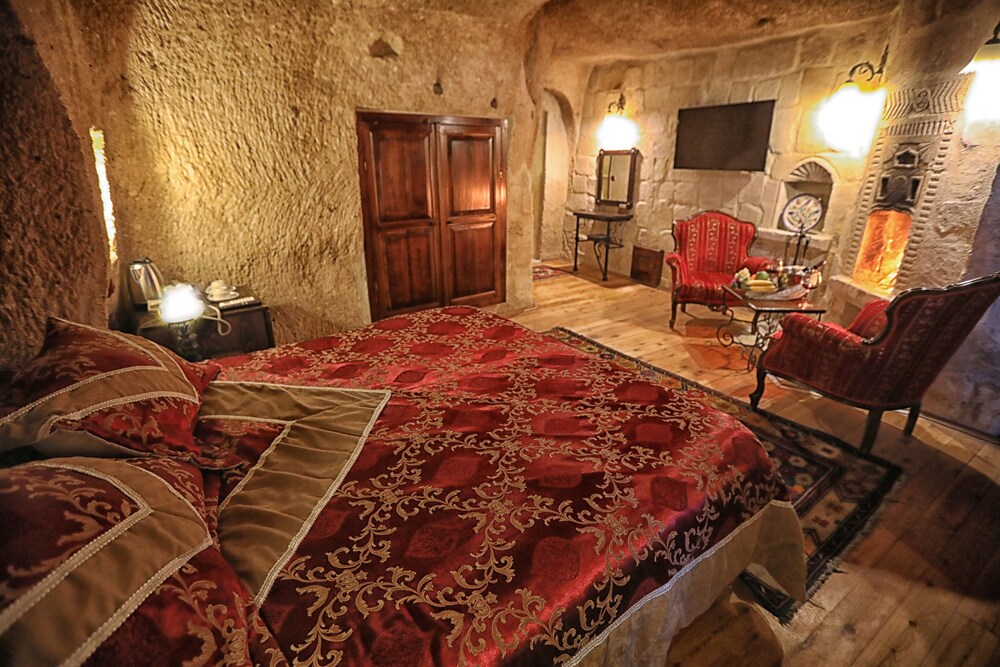 Traveller＇s Cave Hotel