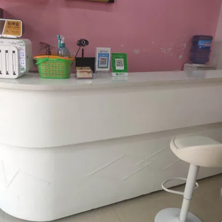 Lezhi Junyu Hotel