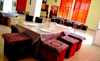 Hornbill Resort - Housity