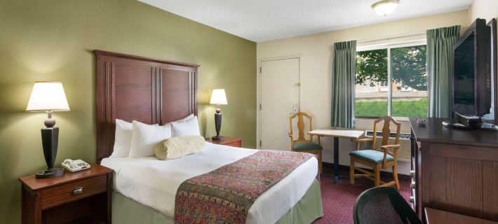 Baymont by Wyndham Bozeman Hotels in Bozeman