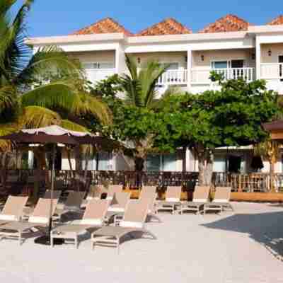 Sandy Haven Resort Hotel Exterior