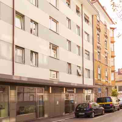 Ema House Serviced Apartments Seefeld Hotel Exterior
