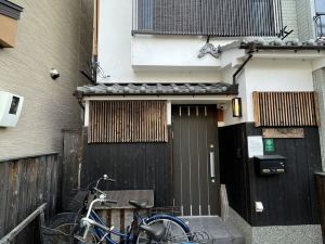 伏見稲荷ハウス Fushimi Inari House