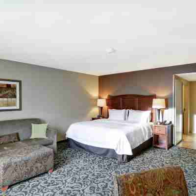 Hampton Inn & Suites New Hartford Rooms