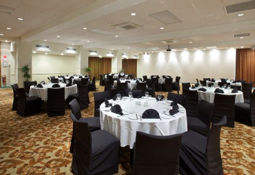 리지스 로터루아 썸네일