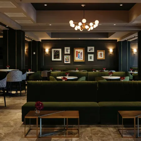 The Axis Hotel Moline, Tapestry Collection by Hilton