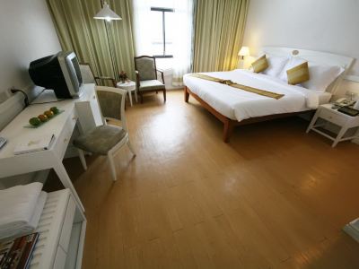 Grand Diamond City Hotel & Casino