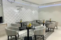 City Avenue Hotel - Muteena - sarapan