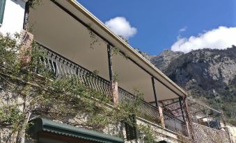 Il Pertuso - Housity